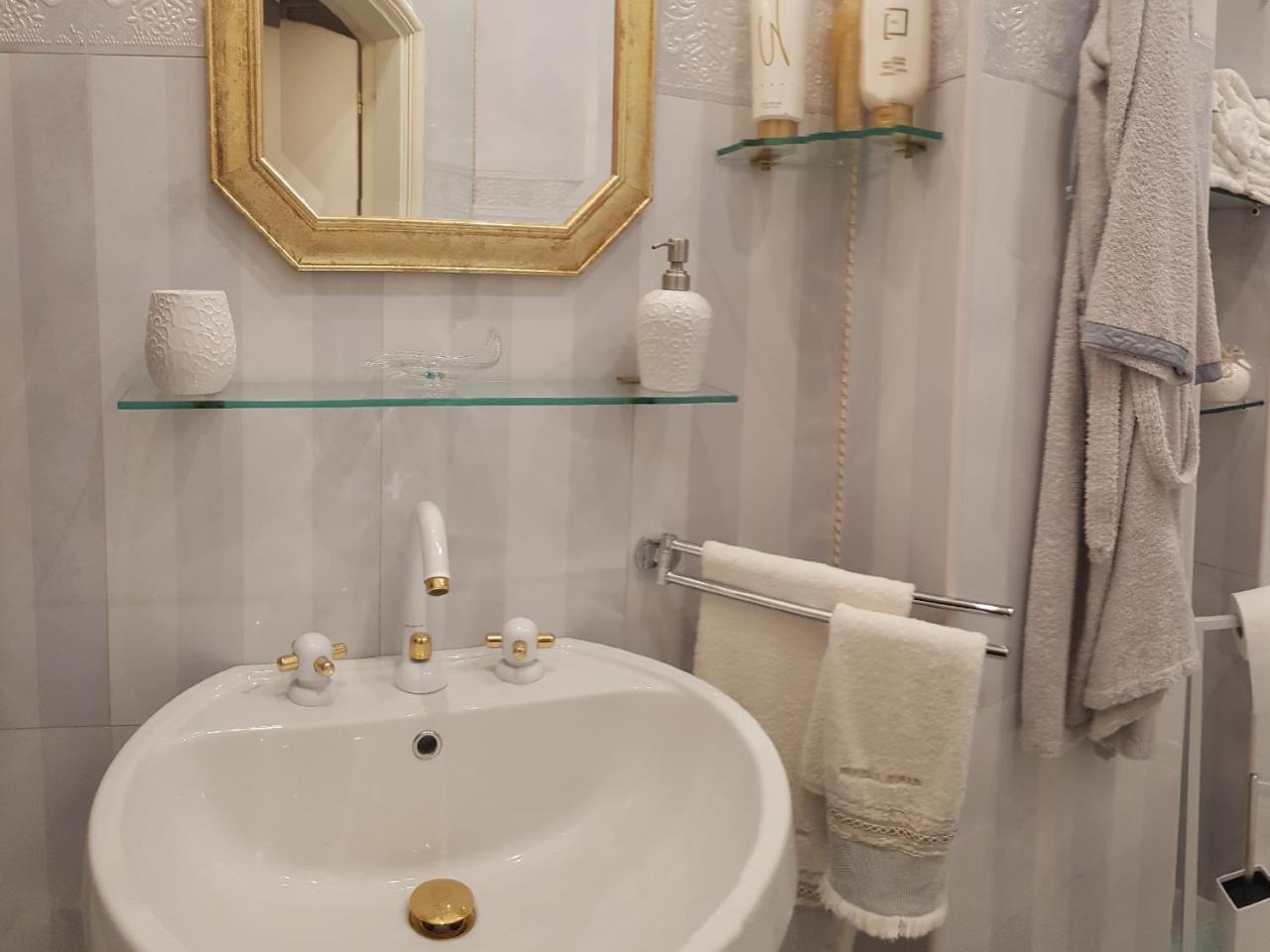 Luxury B&B Il Sogno 切里尼奥拉 外观 照片