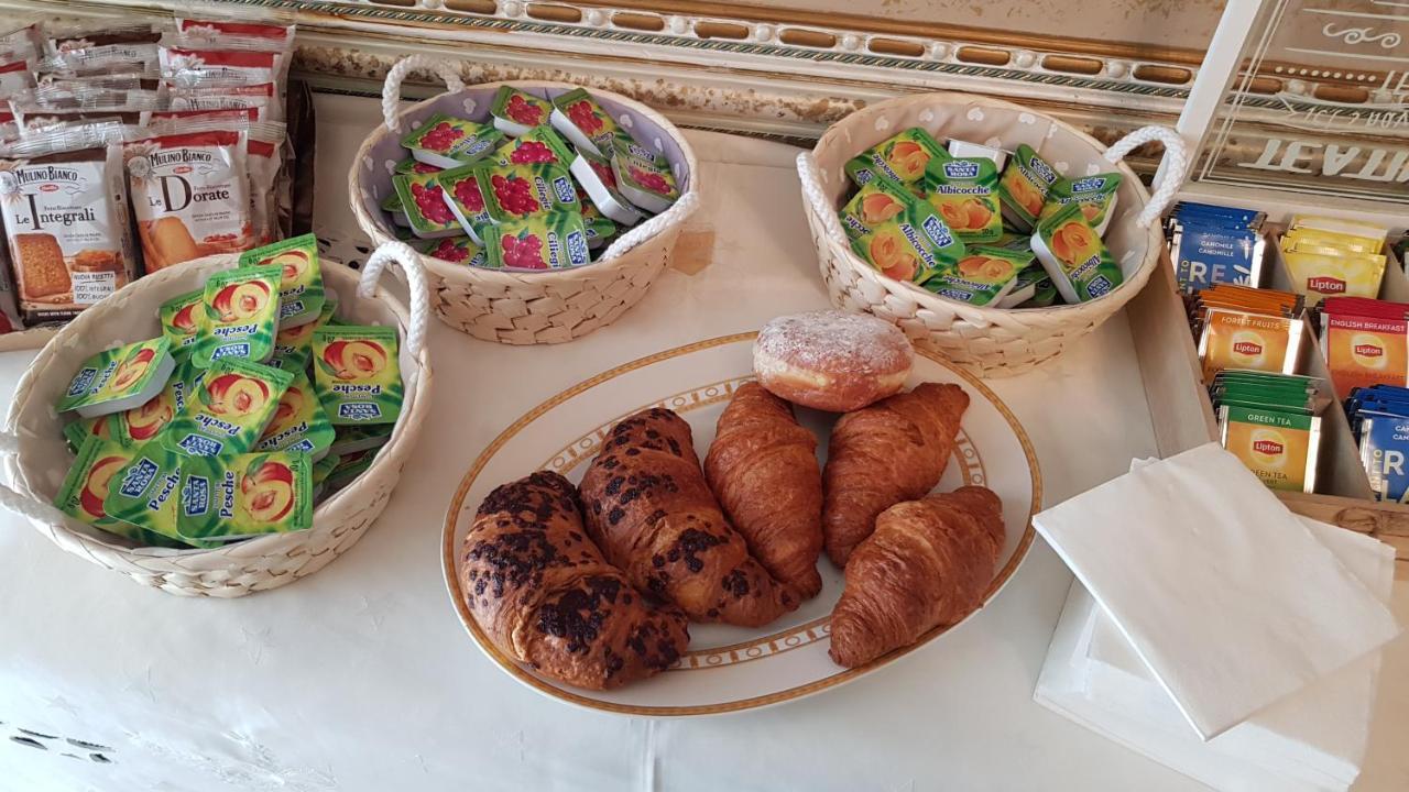 Luxury B&B Il Sogno 切里尼奥拉 外观 照片